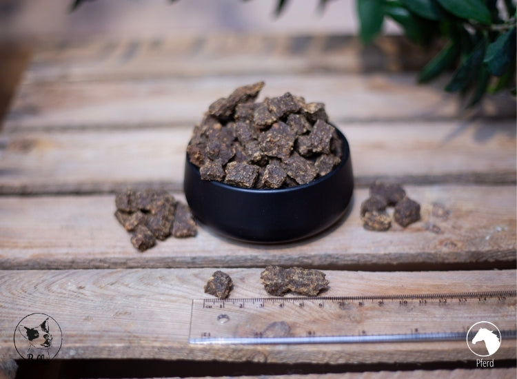 Pferdefleisch MINI Würfel 200g